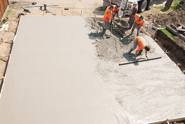 Best Concrete Pool Decks in Watseka, IL